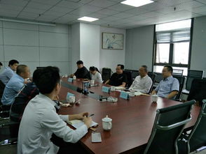 合江县纪委书记到虎头镇慰问教育工作者